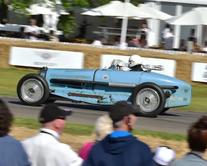 Rights Managed : CM20 0007 Marc Newson, Bugatti 59 Rights Managed : CM20 0007 Marc Newson, Bugatti 59