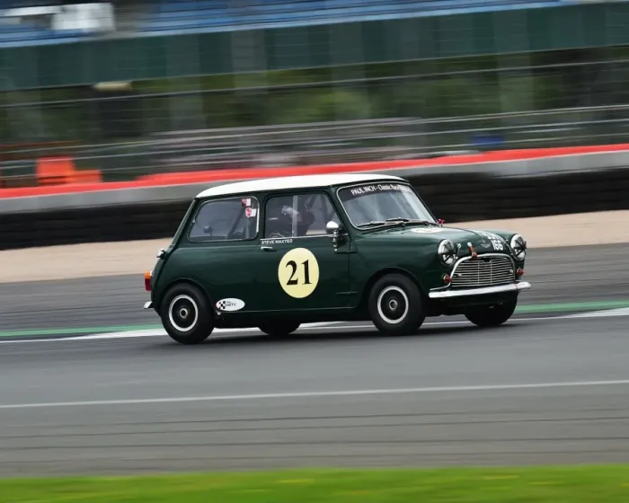 Framed Print : CM20 2303 Steve Maxted, Austin Mini Cooper S Framed Print : CM20 2303 Steve Maxted, Austin Mini Cooper S