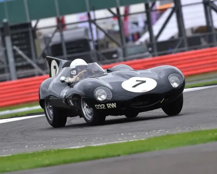 Framed Print : CM20 2664 Gary Pearson, John Pearson, Jaguar D-Type Framed Print : CM20 2664 Gary Pearson, John Pearson, Jaguar D-Type