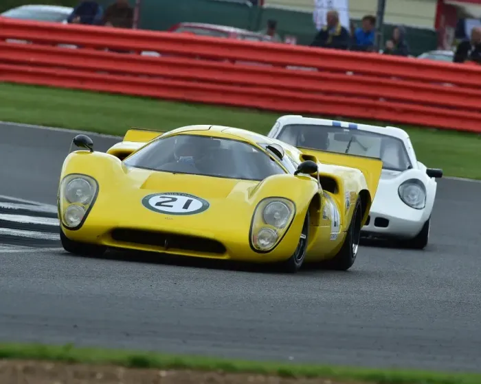 Framed Print : CM20 3252 Steve Tandy, Joe Osborne, Lola T70 MK3B Framed Print : CM20 3252 Steve Tandy, Joe Osborne, Lola T70 MK3B