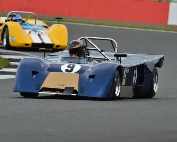 Framed Print : CM20 3285 Nick Padmore, Max Smith-Hilliard, Chevron B19 Framed Print : CM20 3285 Nick Padmore, Max Smith-Hilliard, Chevron B19