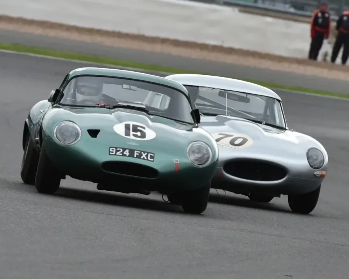 Framed Print : CM20 3604 Paul Castaldini, Jaguar E-Type, Les Ely, Jaguar E-Type Framed Print : CM20 3604 Paul Castaldini, Jaguar E-Type, Les Ely, Jaguar E-Type