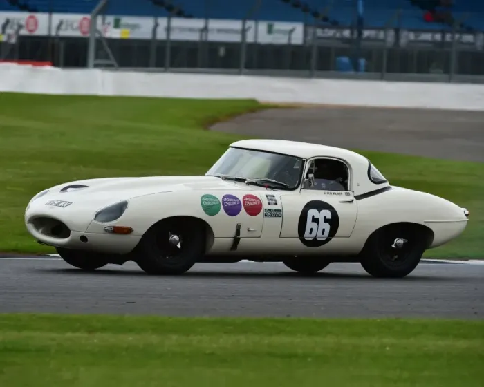 Framed Print : CM20 3629 Chris Milner, Nigel Greensall, Jaguar E-Type Framed Print : CM20 3629 Chris Milner, Nigel Greensall, Jaguar E-Type