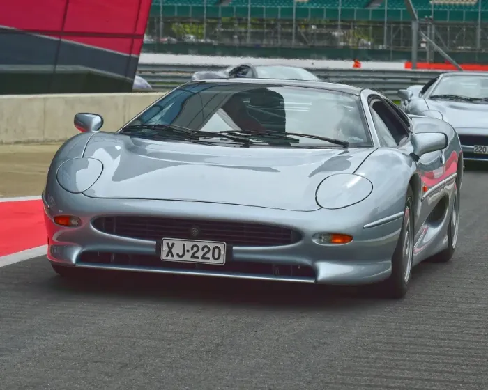 Framed Print : CM20 4241 Jaguar XJ220 Framed Print : CM20 4241 Jaguar XJ220