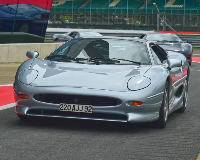 Framed Print : CM20 4242 Jaguar XJ220 Framed Print : CM20 4242 Jaguar XJ220
