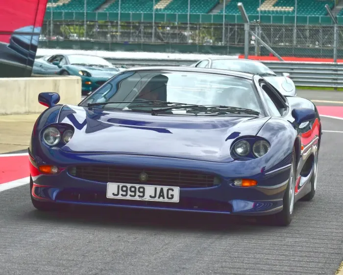 Framed Print : CM20 4248 Jaguar XJ220 Framed Print : CM20 4248 Jaguar XJ220