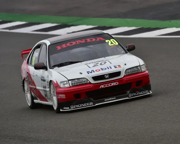 Framed Print : CM20 4696 Chris Beighton, Honda Accord Framed Print : CM20 4696 Chris Beighton, Honda Accord