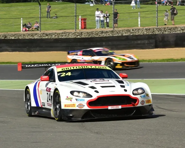 Framed Print : CM20 5120 James Littlejohn, Jack Mitchell, Aston Martin Vantage GT3
