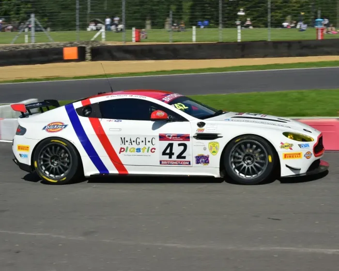 Framed Print : CM20 5243 William Phillips, Jan Jonck, Aston Martin Vantage GT4 Framed Print : CM20 5243 William Phillips, Jan Jonck, Aston Martin Vantage GT4