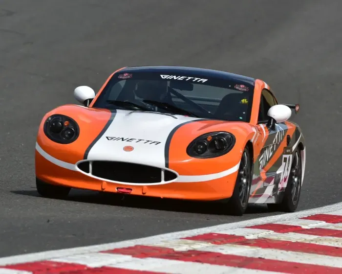 Framed Print : CM20 5455 Nick Portlock, Ginetta G40 Framed Print : CM20 5455 Nick Portlock, Ginetta G40