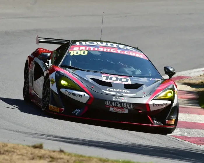 Framed Print : CM20 5911 Sandy Mitchell, Ciaran Haggerty, McLaren 570S GT4 Framed Print : CM20 5911 Sandy Mitchell, Ciaran Haggerty, McLaren 570S GT4