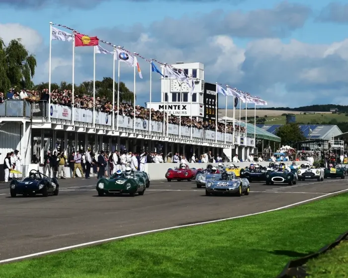 Rights Managed : CM21 1937 The start Rights Managed : CM21 1937 The start