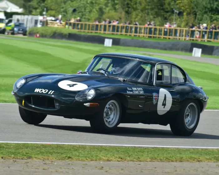 Rights Managed : CM21 2025 Marc Devis, Martin O Connell, Jaguar E-Type FHC Rights Managed : CM21 2025 Marc Devis, Martin O Connell, Jaguar E-Type FHC