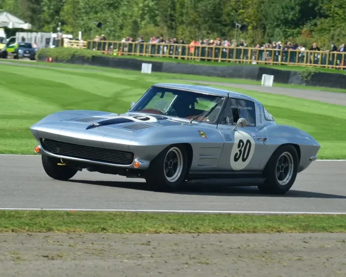 Rights Managed : CM21 2047 Marco Attard, Mat Jackson, Chevrolet Corvette Sting Ray Rights Managed : CM21 2047 Marco Attard, Mat Jackson, Chevrolet Corvette Sting Ray
