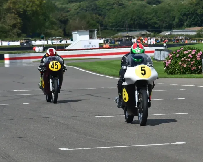 Rights Managed : CM21 2245 Iain Duffus, Peter Crew, Norton Manx, Scott Smart, Sebastian Perez, Matchless Rights Managed : CM21 2245 Iain Duffus, Peter Crew, Norton Manx, Scott Smart, Sebastian Perez, Matchless