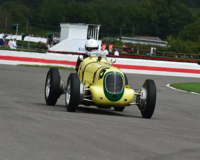 Rights Managed : CM21 2510 Urs Muller, Maserati 6CM Rights Managed : CM21 2510 Urs Muller, Maserati 6CM