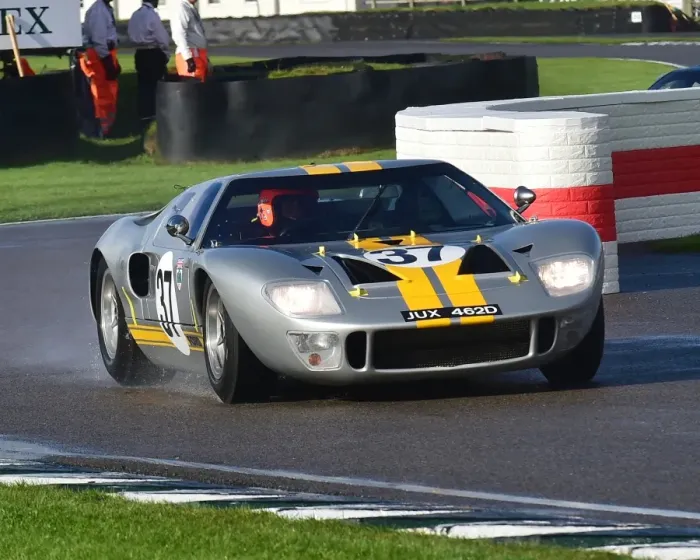 Rights Managed : CM21 2669 Mike Jordan, Ford GT40 Rights Managed : CM21 2669 Mike Jordan, Ford GT40
