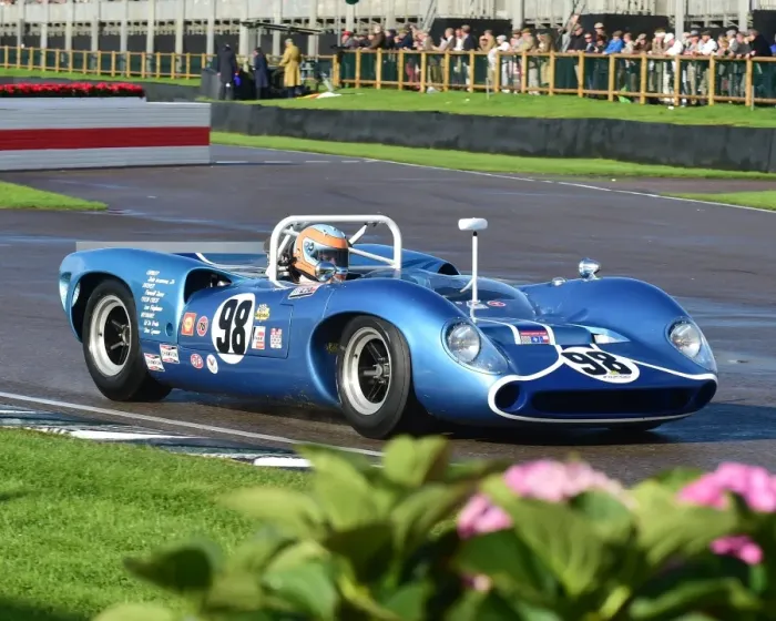 Rights Managed : CM21 2689 Roald Goethe, Lola Chevrolet T70 Spyder