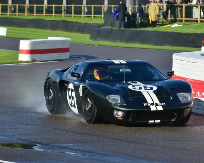 Rights Managed : CM21 2701 Chris Ward, Ford GT40 Rights Managed : CM21 2701 Chris Ward, Ford GT40