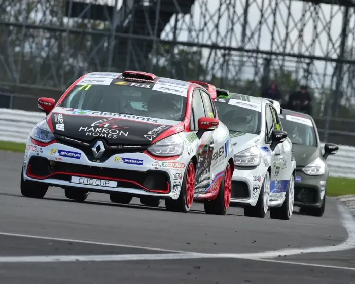 Framed Print : CM21 3507 Max Coates, Renault Clio Sport 220 Trophy