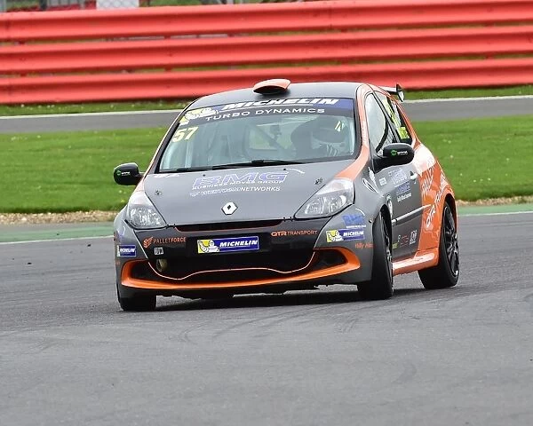 CM21 6622 Nick White, Renault Clio Cup