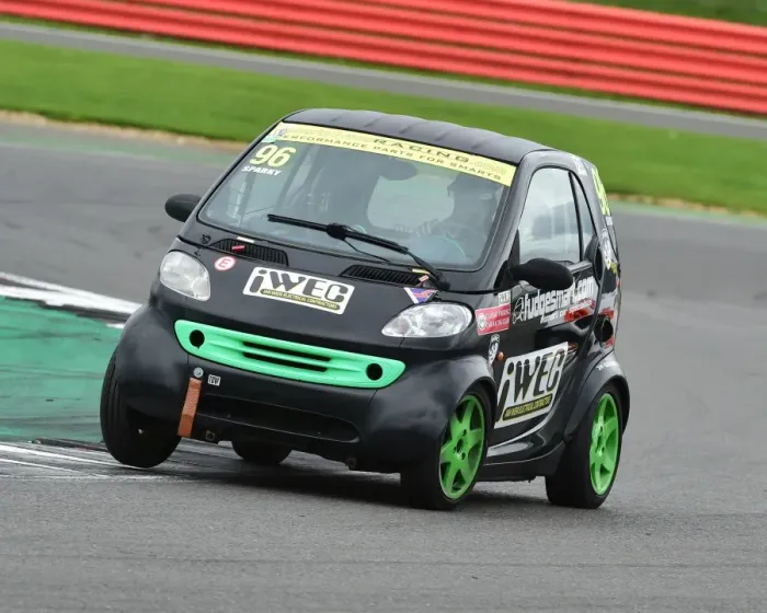 Framed Print : CM21 7280 Ian Weir, Smart ForTwo Framed Print : CM21 7280 Ian Weir, Smart ForTwo