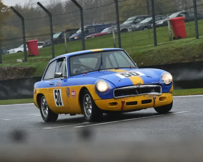 Framed Print : CM21 8274 Ian Clark, MG B GT Framed Print : CM21 8274 Ian Clark, MG B GT