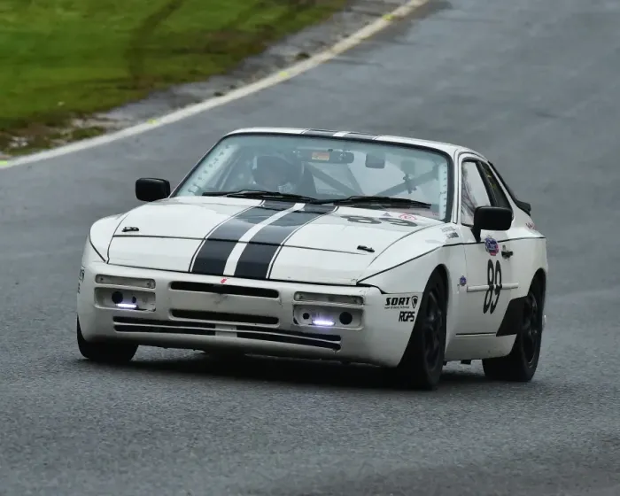 Framed Print : CM21 8653 Aston Blake, Joshua Waddington, Porsche 944 S2 Framed Print : CM21 8653 Aston Blake, Joshua Waddington, Porsche 944 S2