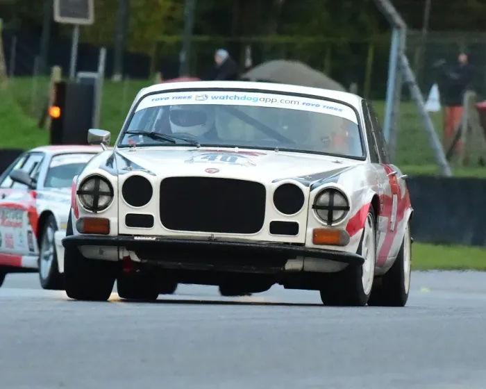Framed Print : CM21 9164 Dean Sewell, Jaguar XJ6 Series 1 Framed Print : CM21 9164 Dean Sewell, Jaguar XJ6 Series 1