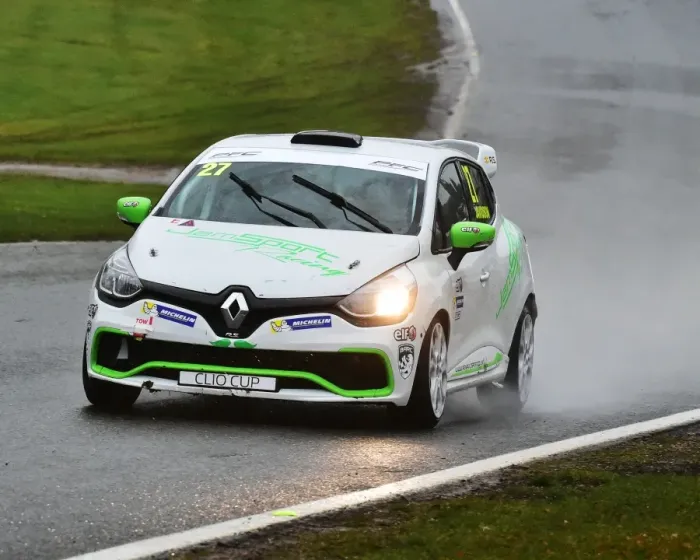 Framed Print : CM22 0571 Jack Davidson, Renault Clio Cup 4 UK Framed Print : CM22 0571 Jack Davidson, Renault Clio Cup 4 UK