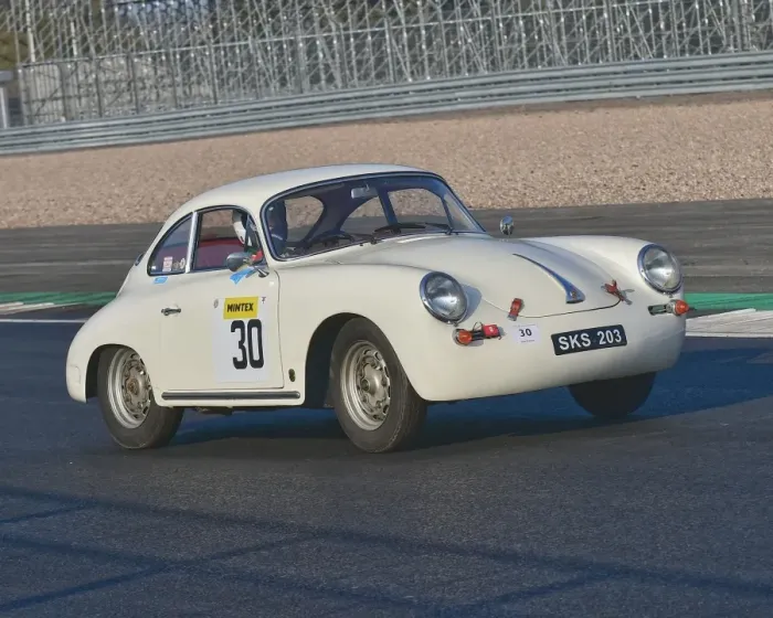 Framed Print : CM22 3455 Sean Bramhall, Porsche 356 Framed Print : CM22 3455 Sean Bramhall, Porsche 356
