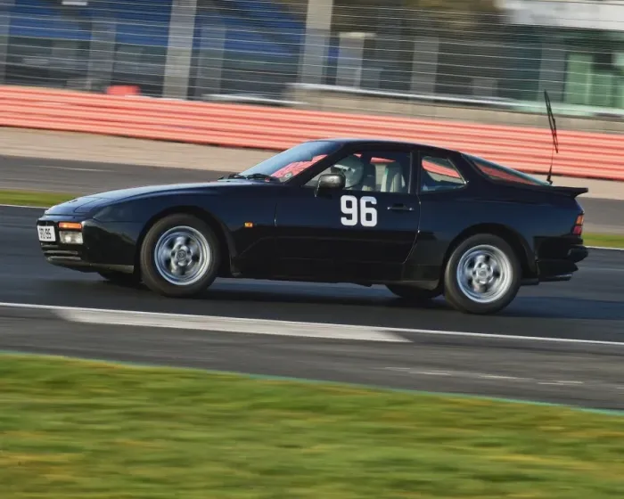 Framed Print : CM22 4478 Benjamin Cussons, Porsche 944 Turbo Framed Print : CM22 4478 Benjamin Cussons, Porsche 944 Turbo