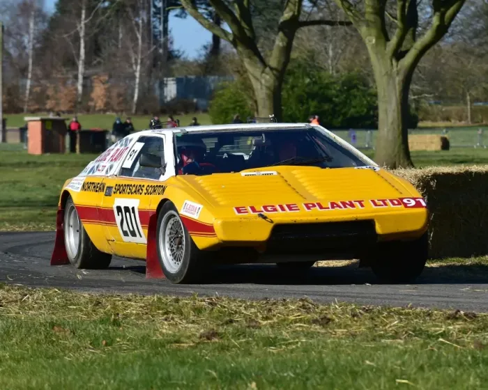Framed Print : CM22 4837 Terry Maynard, Lotus Esprit Framed Print : CM22 4837 Terry Maynard, Lotus Esprit