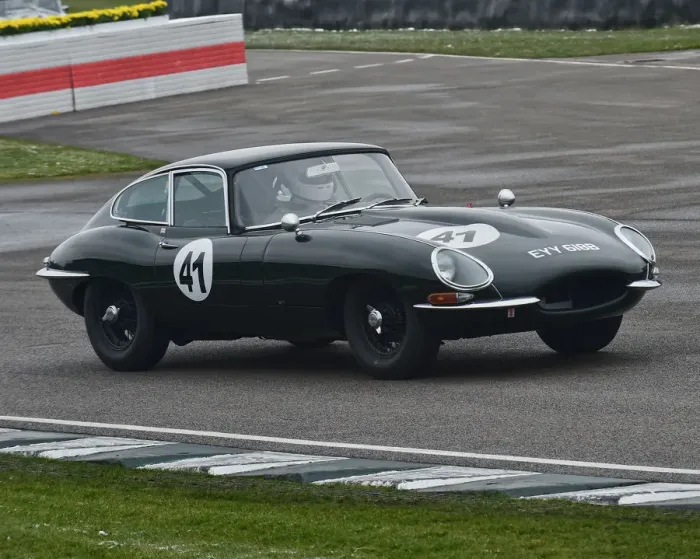 Rights Managed : CM22 6922 Michael Quinn, Gary Pearson, Jaguar E-Type FHC Rights Managed : CM22 6922 Michael Quinn, Gary Pearson, Jaguar E-Type FHC