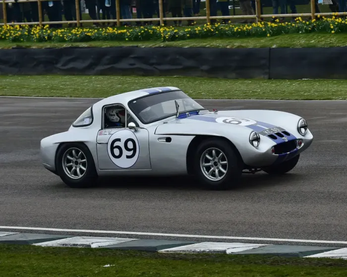 Rights Managed : CM22 6937 Simon Milner, Rob Cull, TVR Grantura