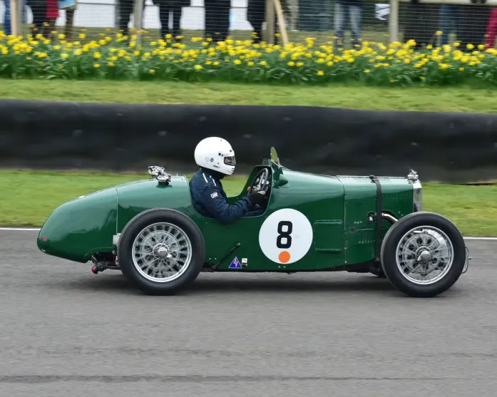 Rights Managed : CM22 7019 Harry Painter, MG Kayne Special Rights Managed : CM22 7019 Harry Painter, MG Kayne Special