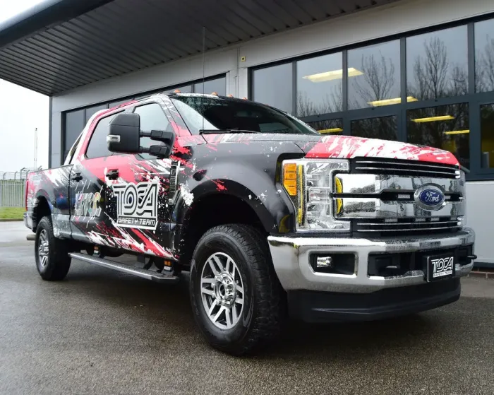 Framed Print : CM22 8306 Safety truck, Ford F250