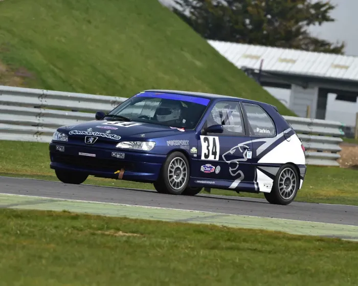 Framed Print : CM23 0881 Peter Parkin, Peugeot 306 Framed Print : CM23 0881 Peter Parkin, Peugeot 306