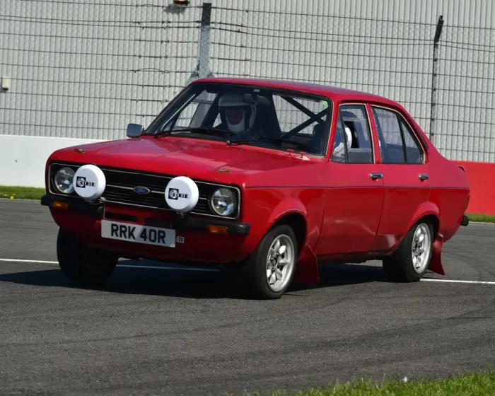 Framed Print : CM23 2090 Ford Escort Mk2 Framed Print : CM23 2090 Ford Escort Mk2