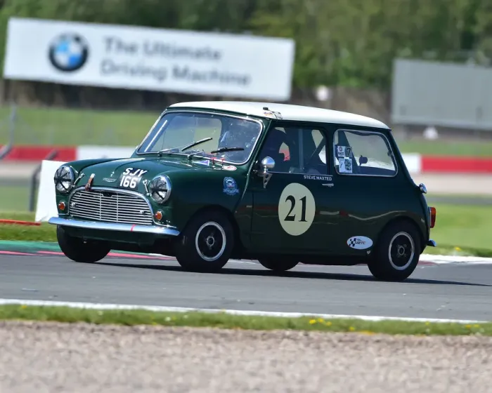Framed Print : CM23 2515 Steve Maxted, Mini Cooper S Framed Print : CM23 2515 Steve Maxted, Mini Cooper S