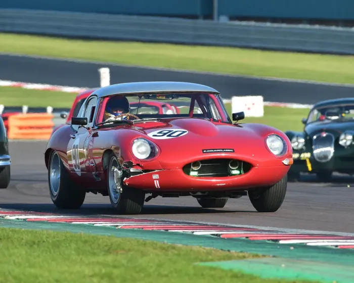 Framed Print : CM23 3161 Sandy Watson, Andrew Kirkaldy, Jaguar E-Type Framed Print : CM23 3161 Sandy Watson, Andrew Kirkaldy, Jaguar E-Type