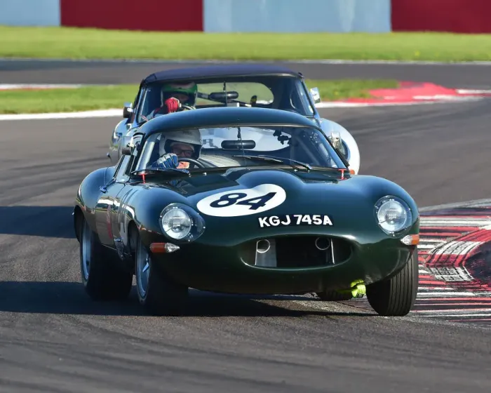 Framed Print : CM23 3226 Read Gomm, Jaguar E-Type