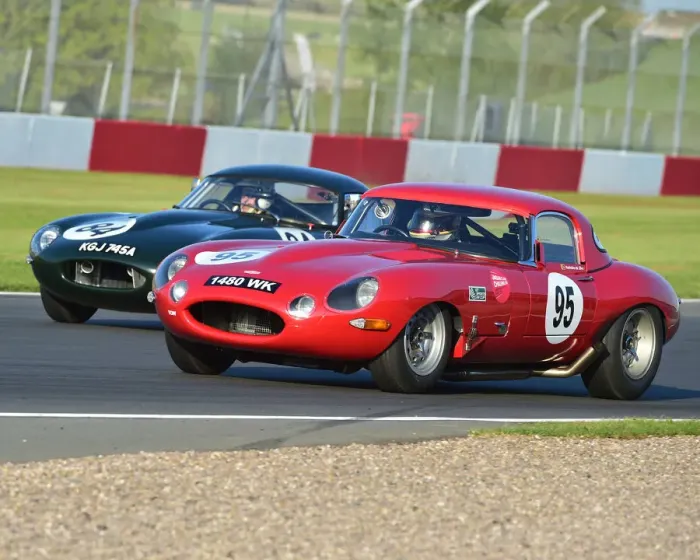 Framed Print : CM23 3257 Timothy de Silva, Harindra De Silva, Jaguar E-Type, Read Gomm, Jaguar E-Type Framed Print : CM23 3257 Timothy de Silva, Harindra De Silva, Jaguar E-Type, Read Gomm, Jaguar E-Type