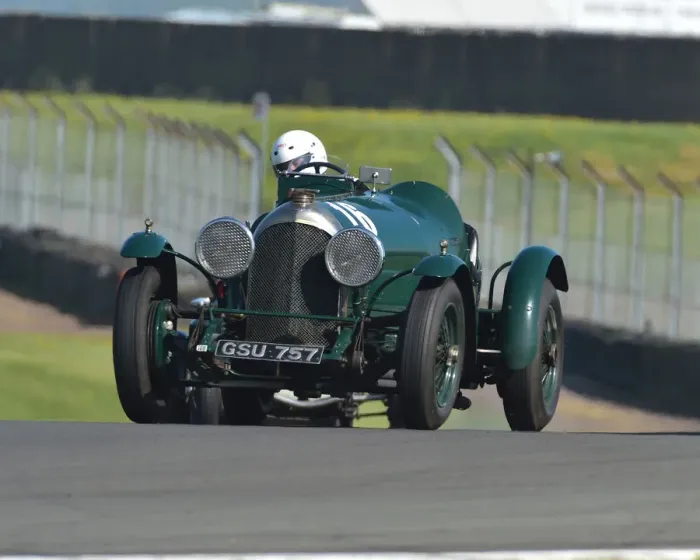 Framed Print : CM23 3360 Clive Morley, Bentley 3-4 Framed Print : CM23 3360 Clive Morley, Bentley 3-4