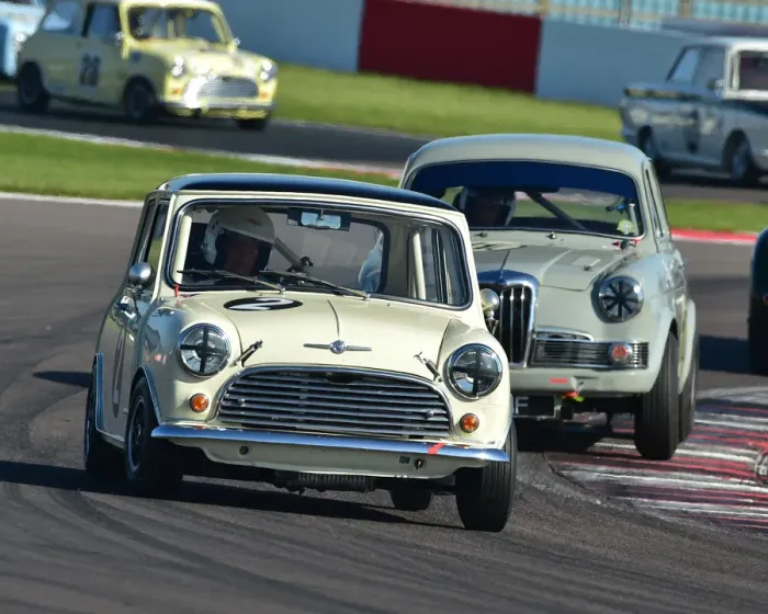 Framed Print : CM23 4040 Julian Crossley, Mini Cooper S Framed Print : CM23 4040 Julian Crossley, Mini Cooper S