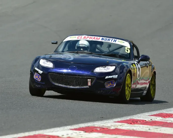 Framed Print : CM23 8189 Alec Livesley, Mazda MX-5 Mk3 Framed Print : CM23 8189 Alec Livesley, Mazda MX-5 Mk3