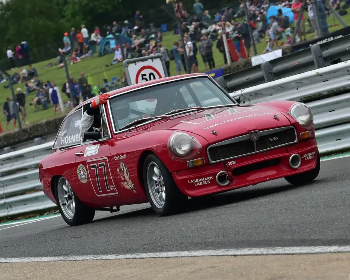 Framed Print : CM23 9407 Barry Holmes, MGB GT V8 Framed Print : CM23 9407 Barry Holmes, MGB GT V8