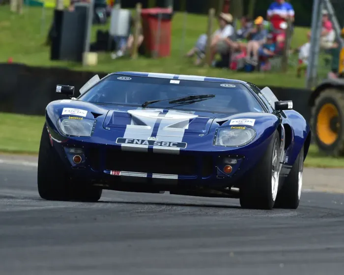 Framed Print : CM24 0220 Martin Reynolds, Ford GT40, replica Framed Print : CM24 0220 Martin Reynolds, Ford GT40, replica