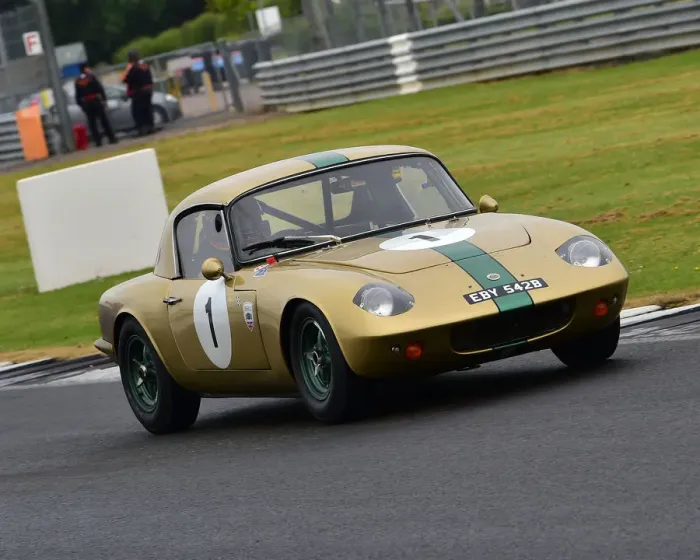 Framed Print : CM24 0608 John Davison, Lotus Elan 26R Framed Print : CM24 0608 John Davison, Lotus Elan 26R