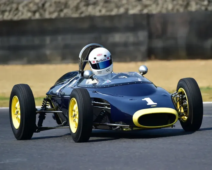 Framed Print : CM24 2167 Peter de la Roche, Lola Mk3 Framed Print : CM24 2167 Peter de la Roche, Lola Mk3